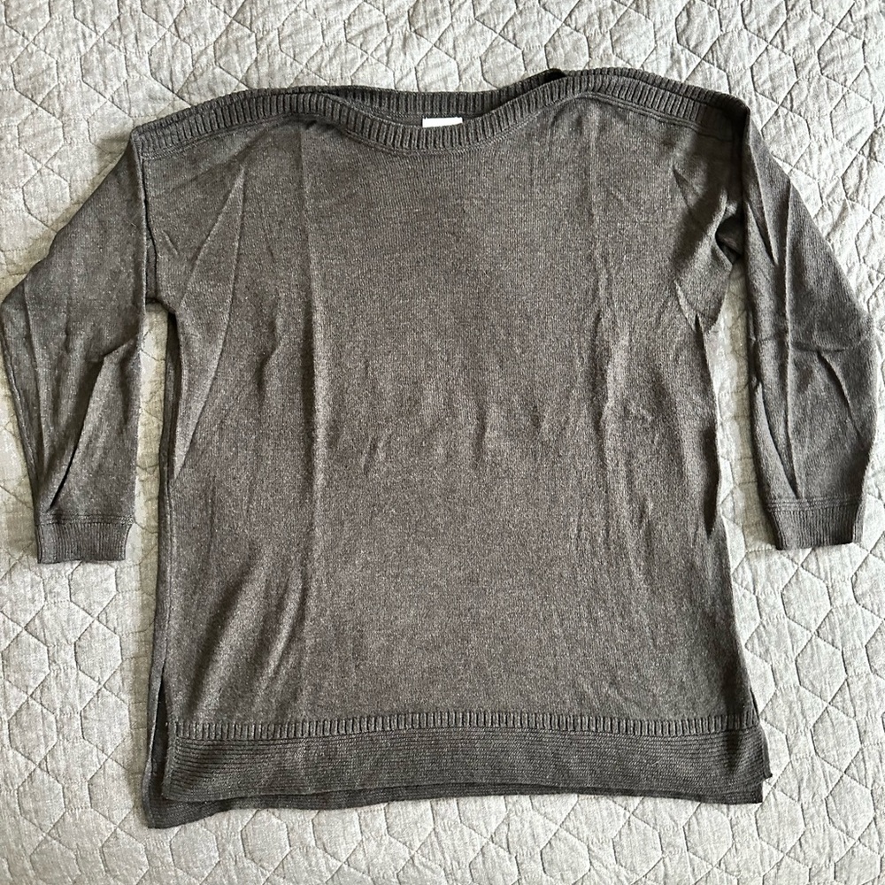 EUC Old Navy charcoal gray sweater with wide neck - size XL